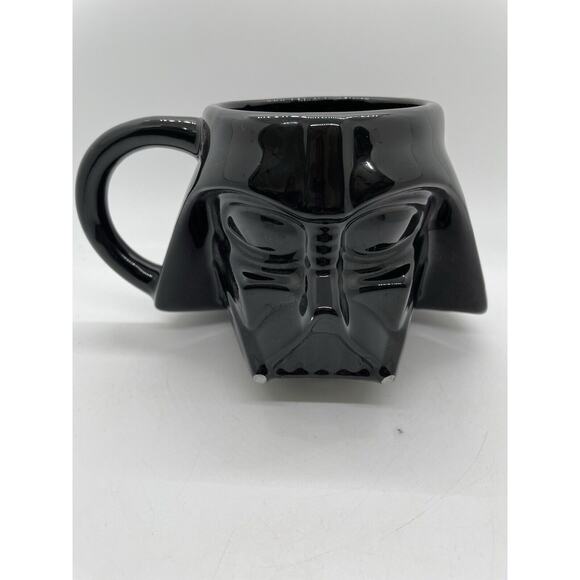 Black Star Wars DARTH VADER Helmet Ceramic Coffee Mug Cup 20 oz NEW - Picture 1 of 7